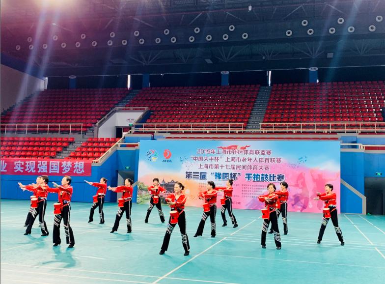 上海市社區(qū)<a href=http://www.wwwyw99966.com target=_blank class=infotextkey>健身</a>俱樂部 上海市社區(qū)<a href=http://www.wwwyw99966.com target=_blank class=infotextkey>健身</a>俱樂部