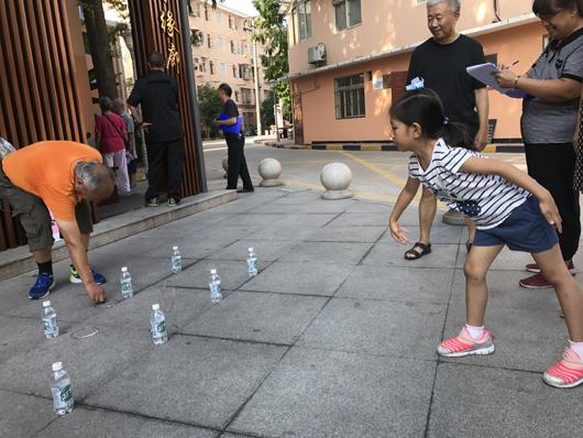 上海市社區(qū)<a href=http://www.wwwyw99966.com target=_blank class=infotextkey>健身</a>俱樂部