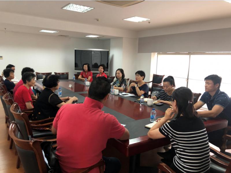 上海市社區(qū)<a href=http://www.wwwyw99966.com target=_blank class=infotextkey>健身</a>俱樂部