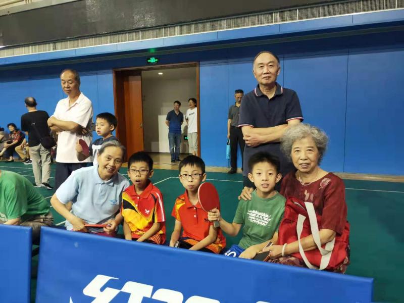 上海市社區(qū)<a href=http://www.wwwyw99966.com target=_blank class=infotextkey>健身</a>俱樂部