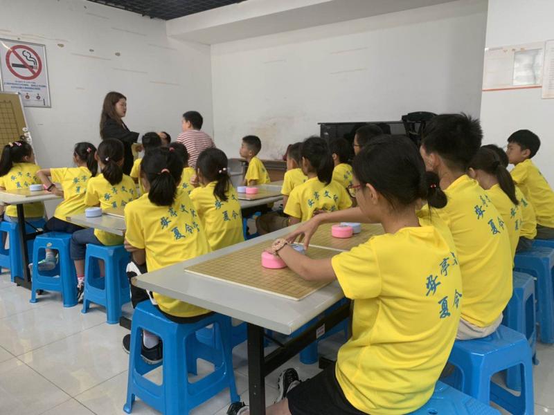 上海市社區(qū)<a href=http://www.wwwyw99966.com target=_blank class=infotextkey>健身</a>俱樂部