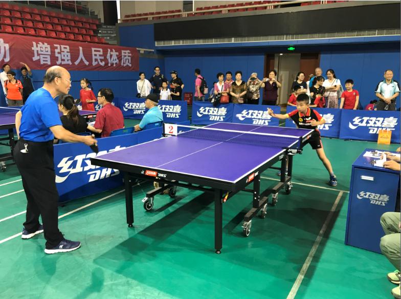 上海市社區(qū)<a href=http://www.wwwyw99966.com target=_blank class=infotextkey>健身</a>俱樂部 上海市社區(qū)<a href=http://www.wwwyw99966.com target=_blank class=infotextkey>健身</a>俱樂部