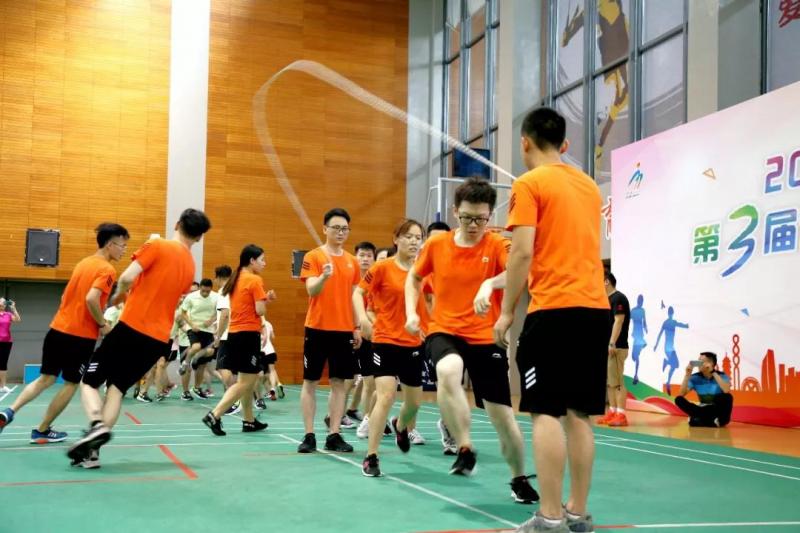 上海市社區(qū)<a href=http://www.wwwyw99966.com target=_blank class=infotextkey>健身</a>俱樂部 上海市社區(qū)<a href=http://www.wwwyw99966.com target=_blank class=infotextkey>健身</a>俱樂部