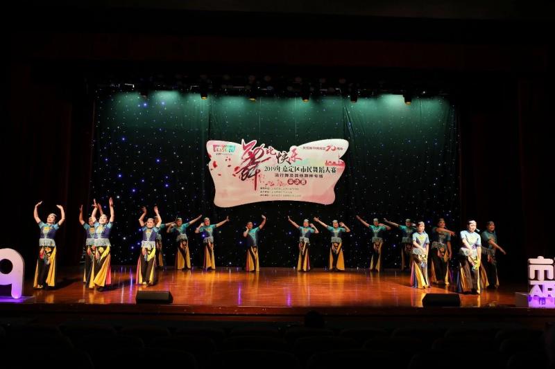 上海市社區(qū)<a href=http://www.wwwyw99966.com target=_blank class=infotextkey>健身</a>俱樂部