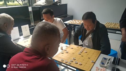 上海市社區(qū)<a href=http://www.wwwyw99966.com target=_blank class=infotextkey>健身</a>俱樂(lè)部