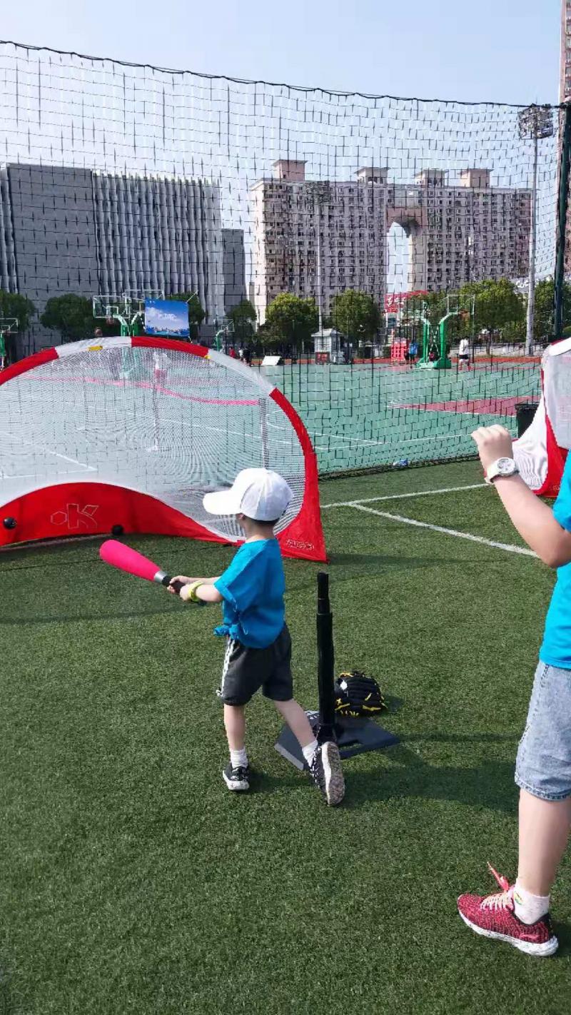 上海市社區(qū)<a href=http://www.wwwyw99966.com target=_blank class=infotextkey>健身</a>俱樂部