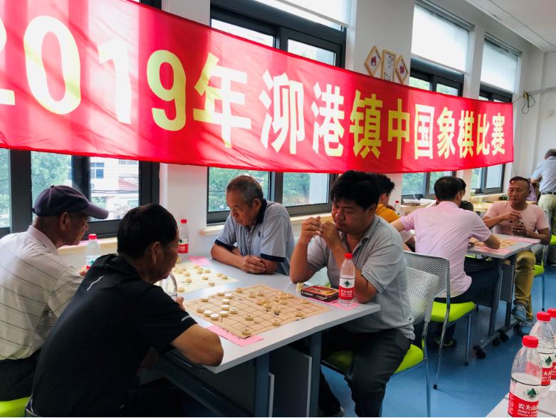 上海市社區(qū)<a href=http://www.wwwyw99966.com target=_blank class=infotextkey>健身</a>俱樂(lè)部