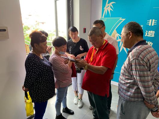 上海市社區(qū)<a href=http://www.wwwyw99966.com target=_blank class=infotextkey>健身</a>俱樂部 上海市社區(qū)<a href=http://www.wwwyw99966.com target=_blank class=infotextkey>健身</a>俱樂部