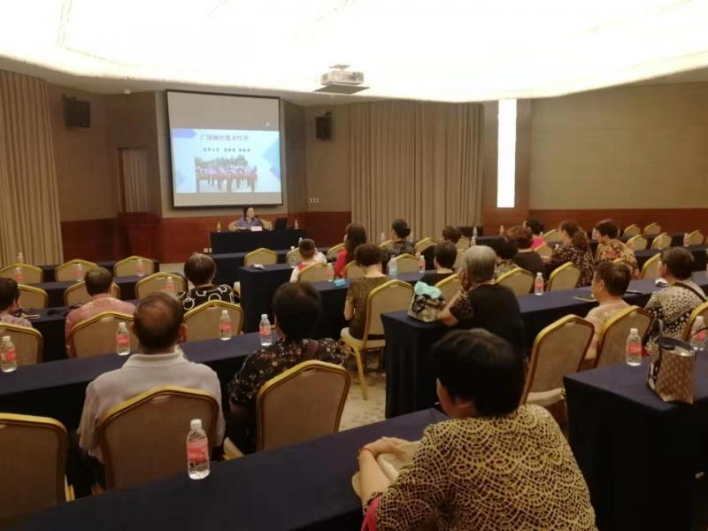 上海市社區(qū)<a href=http://www.wwwyw99966.com target=_blank class=infotextkey>健身</a>俱樂部