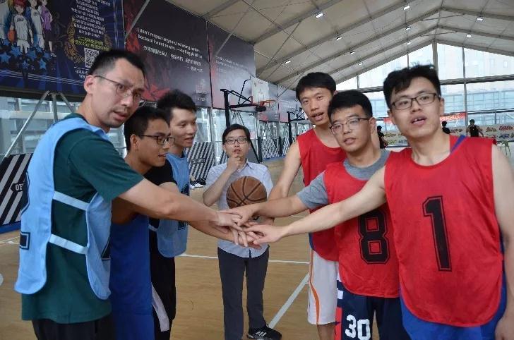 上海市社區(qū)<a href=http://www.wwwyw99966.com target=_blank class=infotextkey>健身</a>俱樂部 上海市社區(qū)<a href=http://www.wwwyw99966.com target=_blank class=infotextkey>健身</a>俱樂部