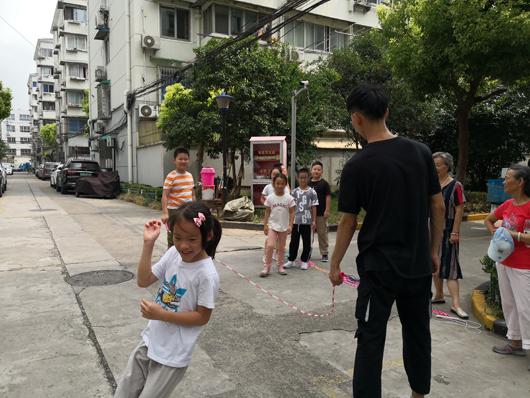 上海市社區(qū)<a href=http://www.wwwyw99966.com target=_blank class=infotextkey>健身</a>俱樂部