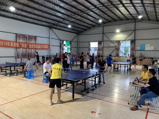 上海市社區(qū)<a href=http://www.wwwyw99966.com target=_blank class=infotextkey>健身</a>俱樂部