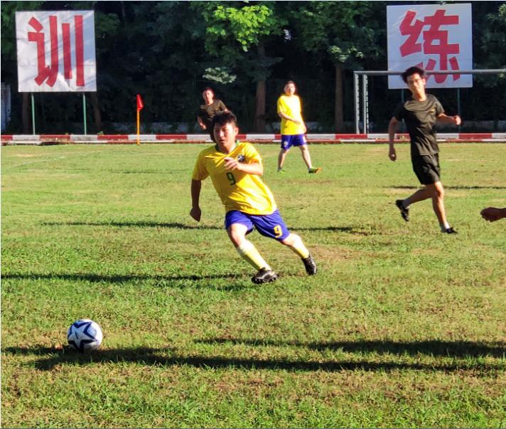 上海市社區(qū)<a href=http://www.wwwyw99966.com target=_blank class=infotextkey>健身</a>俱樂部