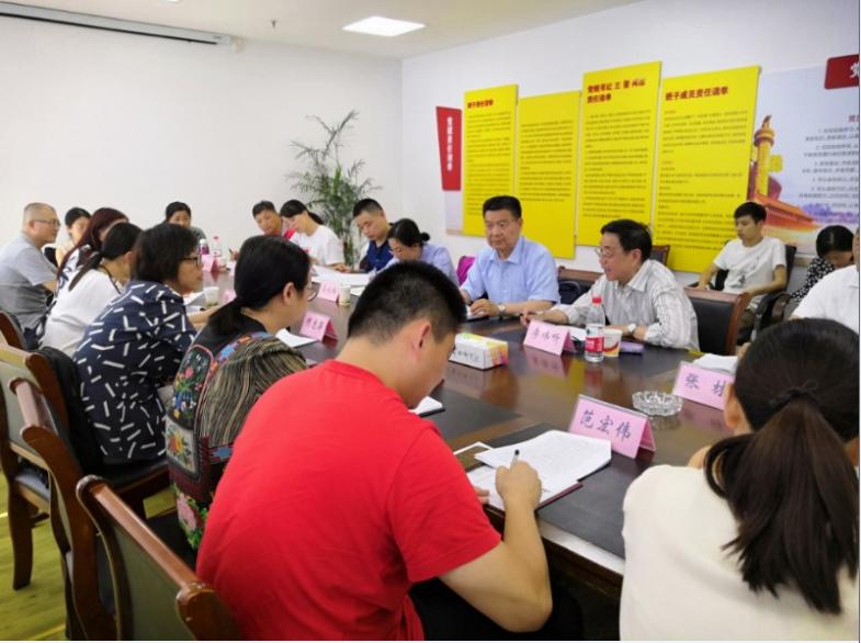 上海市社區(qū)<a href=http://www.wwwyw99966.com target=_blank class=infotextkey>健身</a>俱樂(lè)部