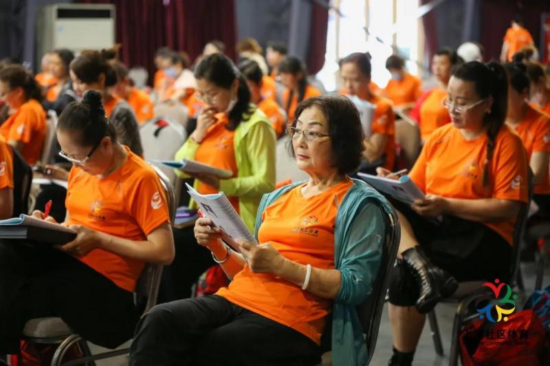 上海市社區(qū)<a href=http://www.wwwyw99966.com target=_blank class=infotextkey>健身</a>俱樂部