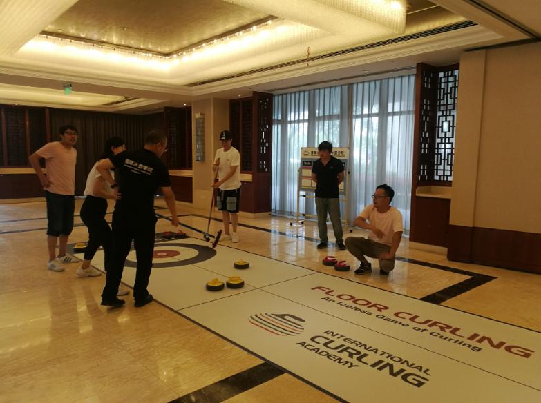 上海市社區(qū)<a href=http://www.wwwyw99966.com target=_blank class=infotextkey>健身</a>俱樂部