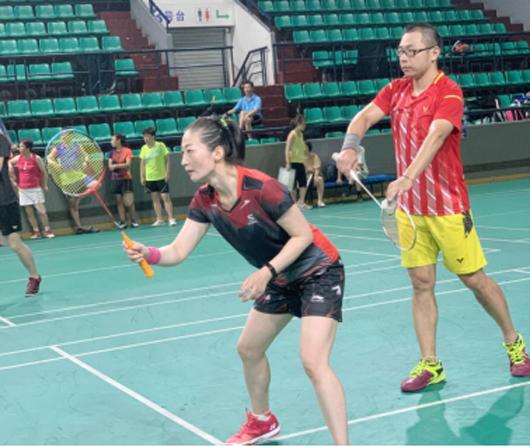 上海市社區(qū)<a href=http://www.wwwyw99966.com target=_blank class=infotextkey>健身</a>俱樂部 上海市社區(qū)<a href=http://www.wwwyw99966.com target=_blank class=infotextkey>健身</a>俱樂部