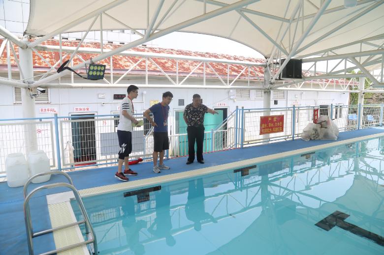 上海市社區(qū)<a href=http://www.wwwyw99966.com target=_blank class=infotextkey>健身</a>俱樂部