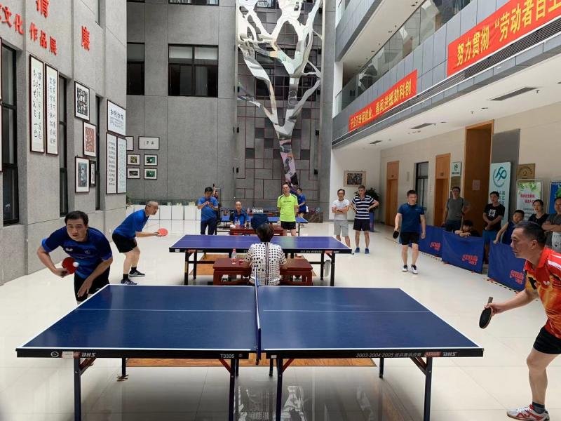 上海市社區(qū)<a href=http://www.wwwyw99966.com target=_blank class=infotextkey>健身</a>俱樂部 上海市社區(qū)<a href=http://www.wwwyw99966.com target=_blank class=infotextkey>健身</a>俱樂部