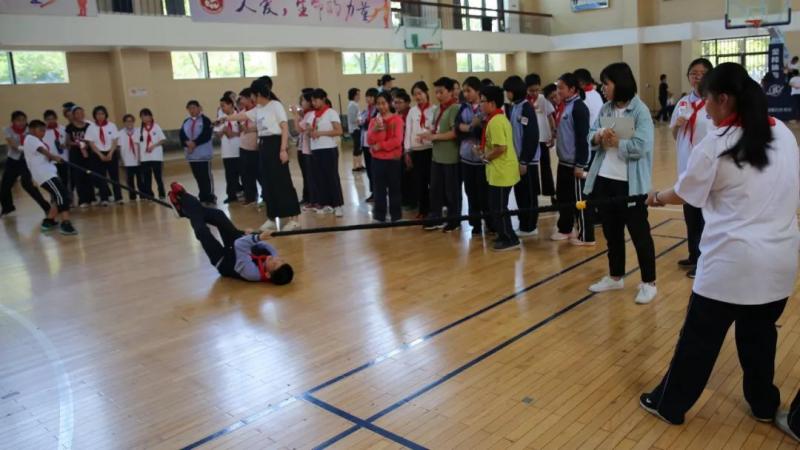 上海市社區(qū)<a href=http://www.wwwyw99966.com target=_blank class=infotextkey>健身</a>俱樂部