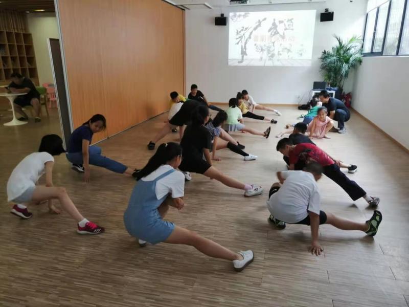 上海市社區(qū)<a href=http://www.wwwyw99966.com target=_blank class=infotextkey>健身</a>俱樂部