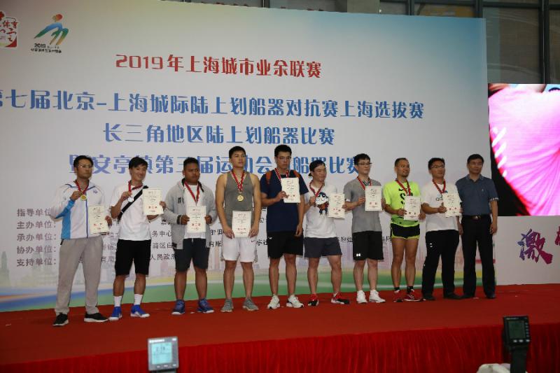 上海市社區(qū)<a href=http://www.wwwyw99966.com target=_blank class=infotextkey>健身</a>俱樂部