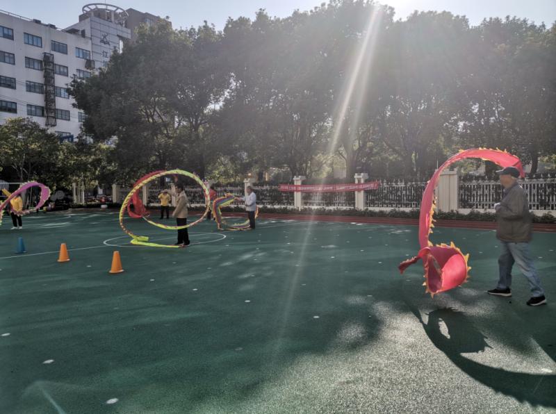 上海市社區(qū)<a href=http://www.wwwyw99966.com target=_blank class=infotextkey>健身</a>俱樂部