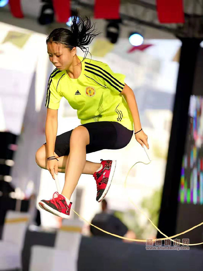 11項(xiàng)冠軍7項(xiàng)亞軍，勒流跳繩隊(duì)揚(yáng)威國(guó)際