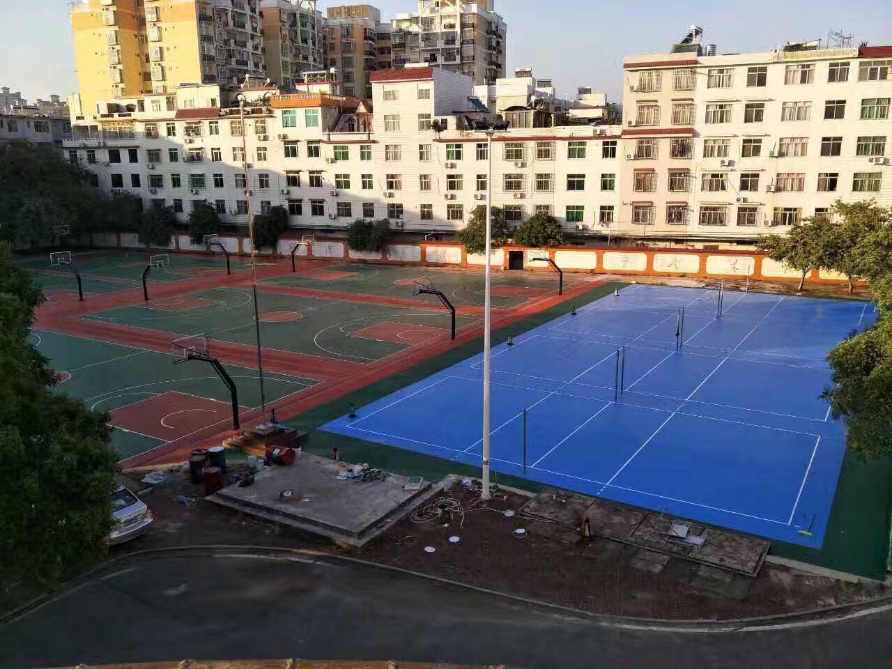 廣西玉林高中 <a href=http://www.wwwyw99966.com target=_blank class=infotextkey>硅PU</a>球場