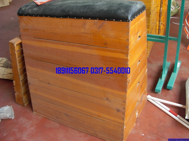 五節(jié)、七節(jié)跳箱