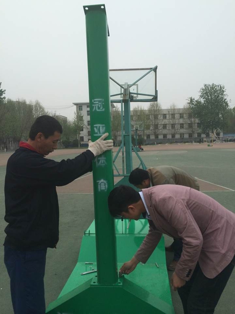 GYTY-A008移動式綠色單臂籃球架