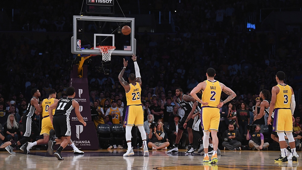 【NBA】這都行？湖人因罰球太少向聯(lián)盟申訴