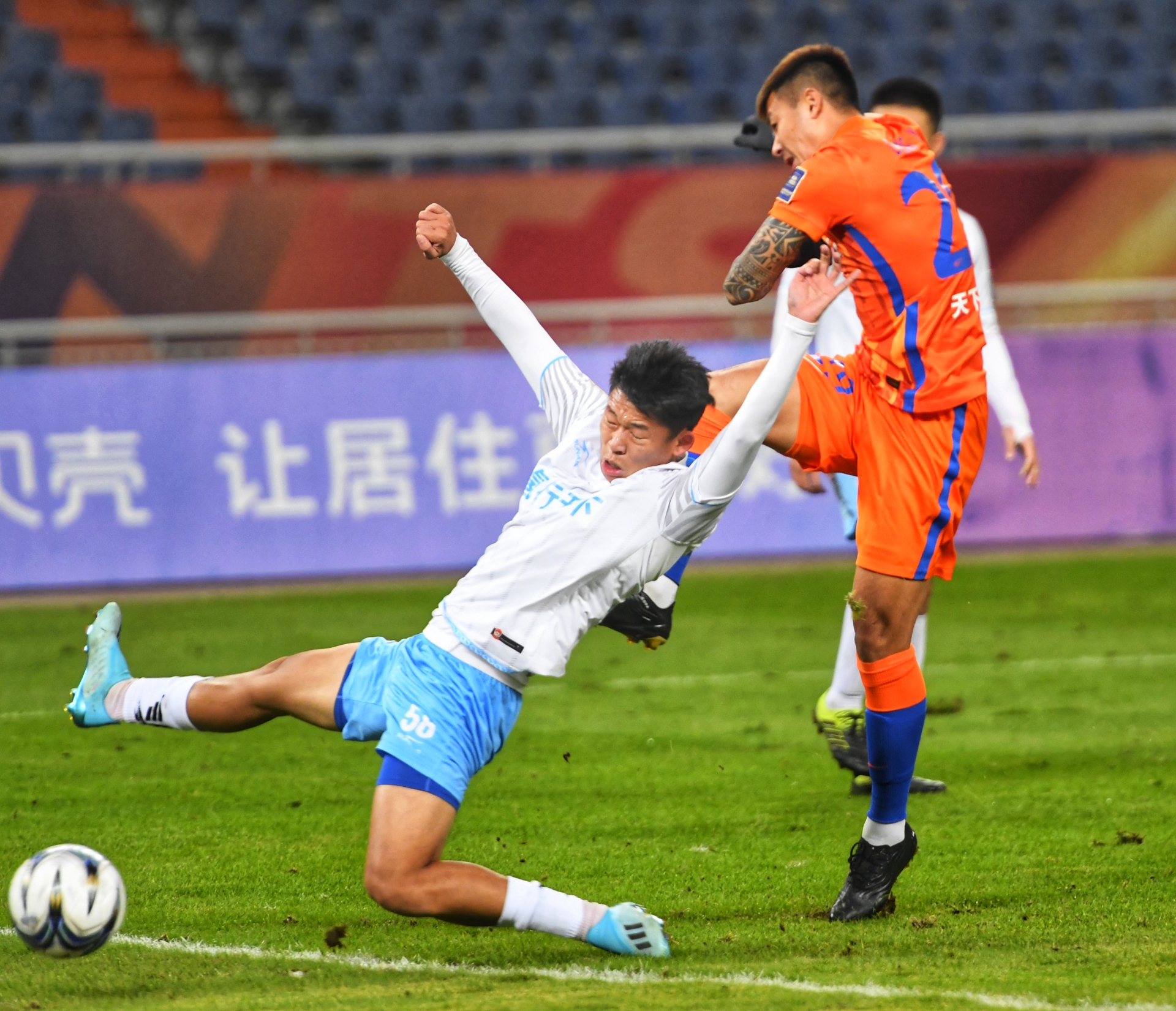 【足球】2021足協(xié)杯八強出籠，深足成廣東獨苗