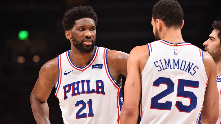 【NBA】差距！在西蒙斯鬧劇同時(shí)，他卻帶傷作戰(zhàn)