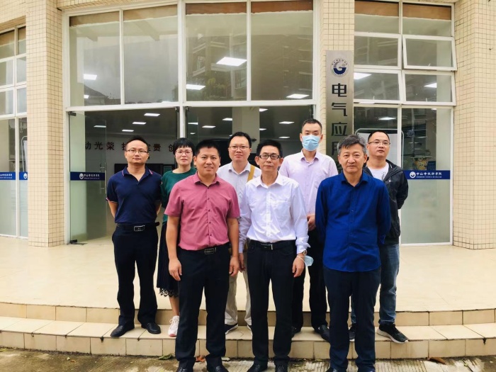 深入高校和企業(yè)調研 ，對接行業(yè)需求共促專業(yè)建設