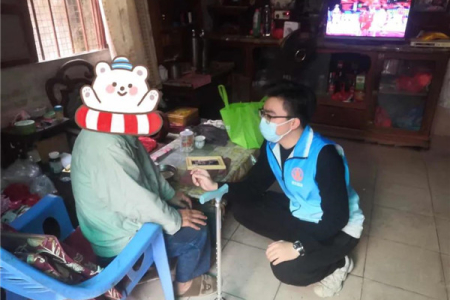 寒潮來襲，西區(qū)街道為困難群眾送溫暖