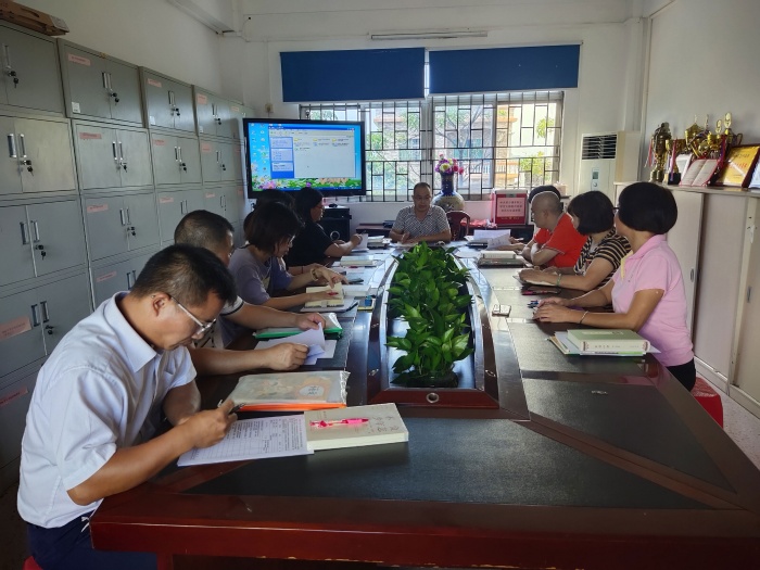 在培訓中感悟，在感悟中成長