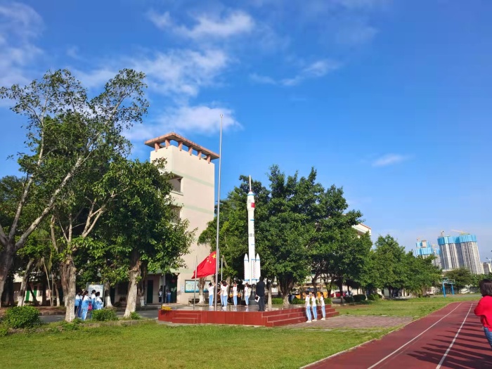 12.13 神灣神舟學校開展第八個國家公祭日 (2).jpg