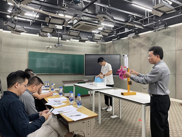 參加2021年小學科學創(chuàng)新實驗大賽，阜沙中心小學滿載而歸