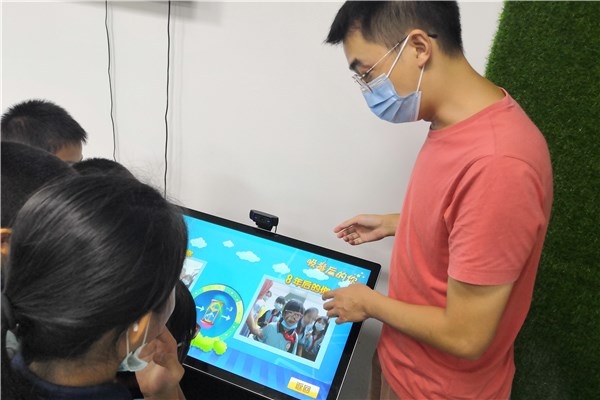 裕洲小學(xué)開展禁毒教育基地參觀活動