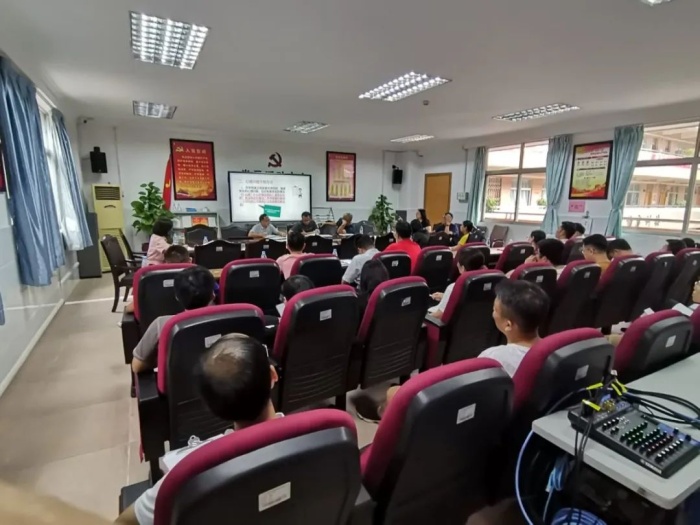 新征程，新起航——中山建斌小欖校區(qū)21級新生入學導航教育之旅