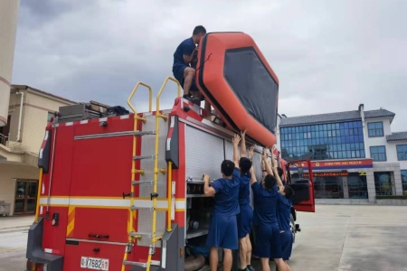 嚴陣以待！三鄉(xiāng)鎮(zhèn)全力做好臺風(fēng)“圓規(guī)”后續(xù)救援工作