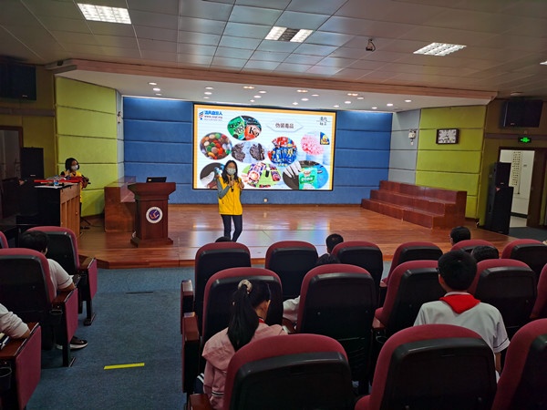 無(wú)毒青春，健康成長(zhǎng)