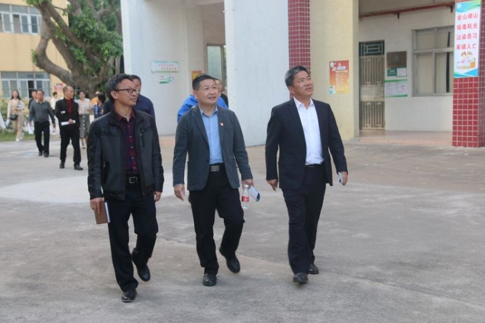 德育研討促提升，校際交流共發(fā)展