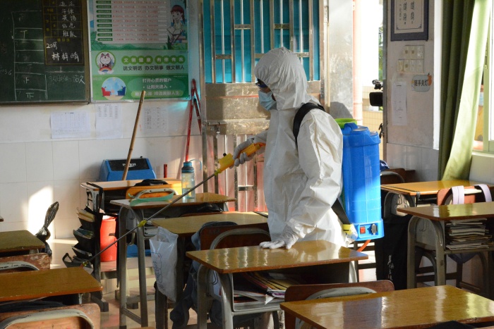 緊密關(guān)注衛(wèi)生健康，筑牢校園安全防線