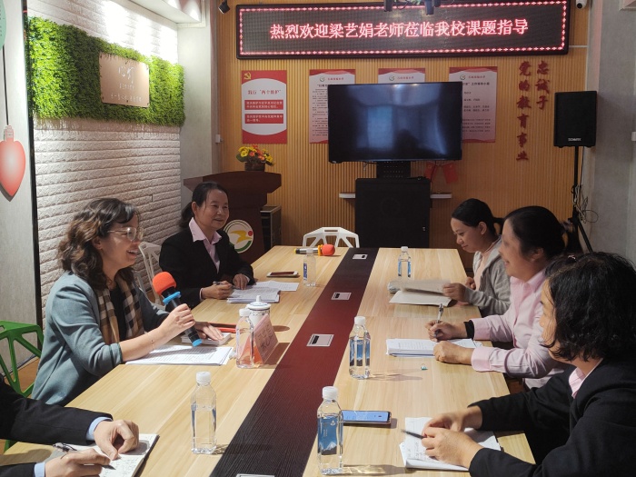 專家引領(lǐng)促成長 砥礪前行創(chuàng)佳績