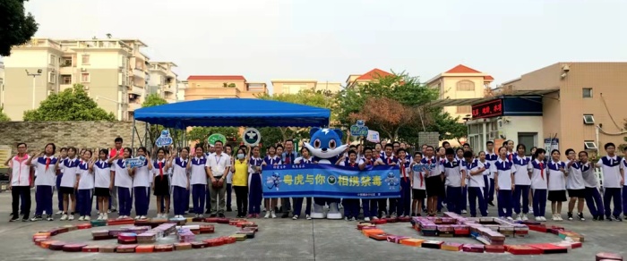 餅盒變寶盒，回收換回饋