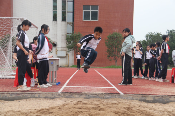 1681313870052077120.png wps4.png