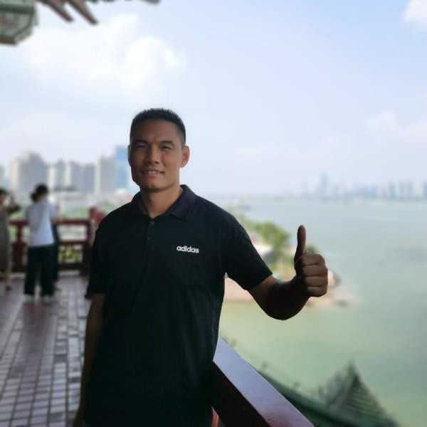 1634000206535087110.jpg 譚峰華照片.jpg