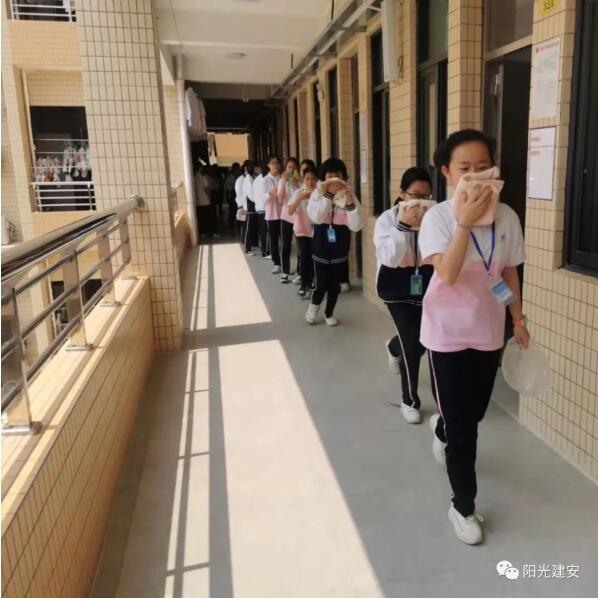 1661345834659035470.jpg 1.jpg